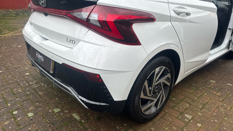 Hyundai i10 1.0 [63] Advance 5dr Auto [Nav] Petrol Hatchback